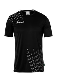 Sort atletisk t-shirt med korte ærmer, prydet med et hvidt diagonalt stribemønster på venstre skulder og mærket "uhlsport."