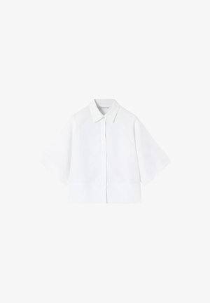 Bijela kratkotrajna košulja, izrađena od lagane tkanine, s ovratnikom, dugmadi sprijeda i blago skraćenim kutnim dizajnom. Glatka tekstura.