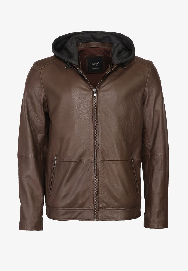 Bruine leren jas met een ritssluiting aan de voorkant, zijzakken en een grijze capuchonvoering. Glad textuur en op maat gemaakt ontwerp, geschikt voor casual kleding.