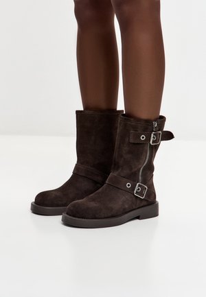 Cesare Gaspari - Botki kowbojki i motocyklowe