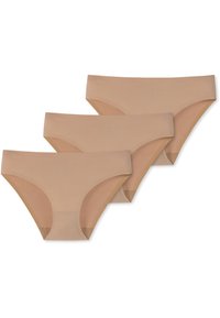 Drei Paare Damen-Bikini-Unterwäsche in Nude-Farbe. Hergestellt aus glattem Stoff mit nahtlosem Design und ohne sichtbare Beschläge.