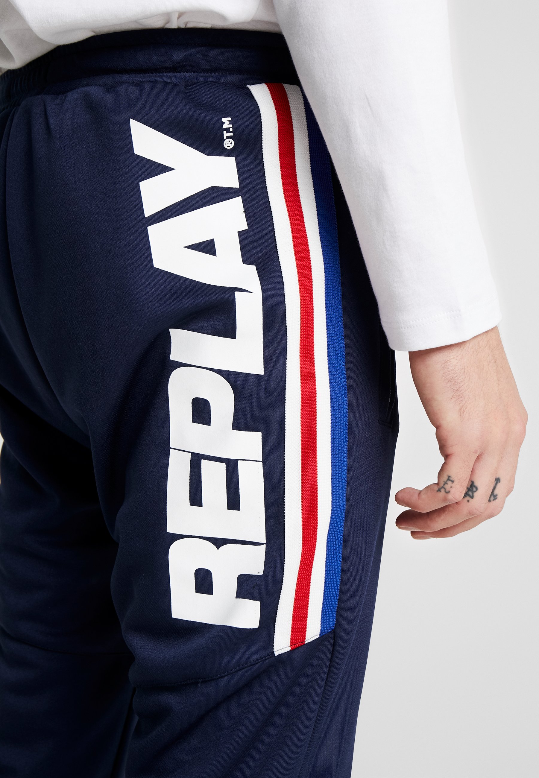 replay tracksuit