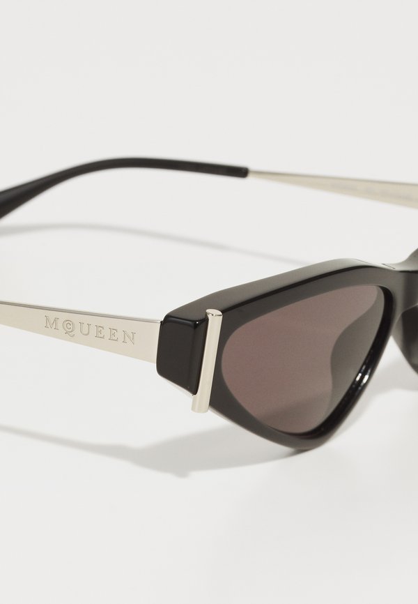 AM0493S - Sunglasses2