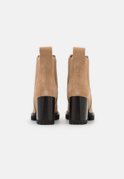 See by Chloé MALLORY - Botins de salto alto - natural