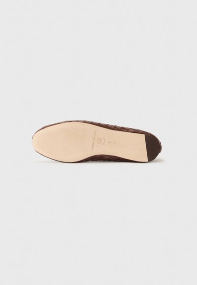 Loeffler Randall LEONIE - Ballerines - espresso