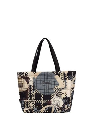 Borsa tote con manici neri e motivo geometrico astratto in nero, bianco, grigio e beige, con illustrazione di volto stilizzato e dettaglio di testo.