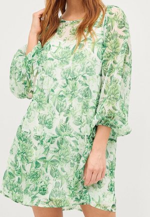 Robe de jour - green