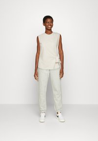 Zign T-shirt estampada - sand