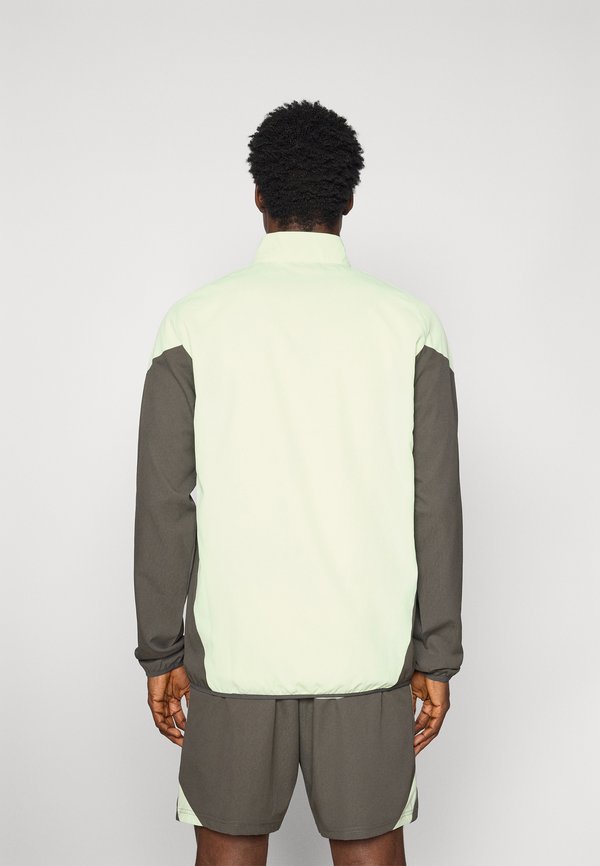 REAL  - Training jacket - almost lime2