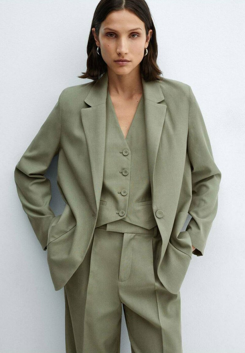 Mango Kurzmantel - light green