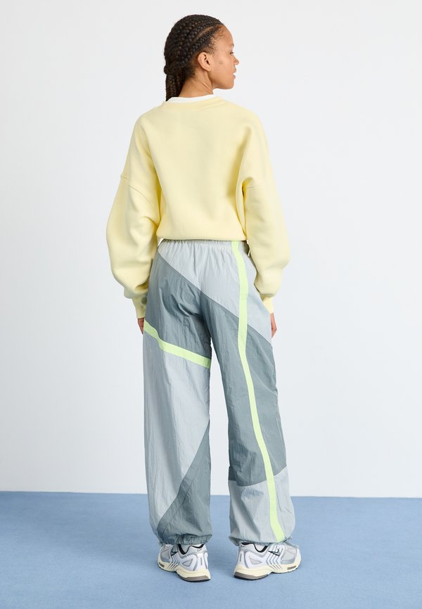 STREET PANT - Tracksuit bottoms2