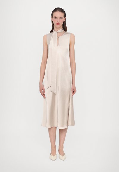 Ida Sjöstedt SHONDA DRESS - Freizeitkleid - beige