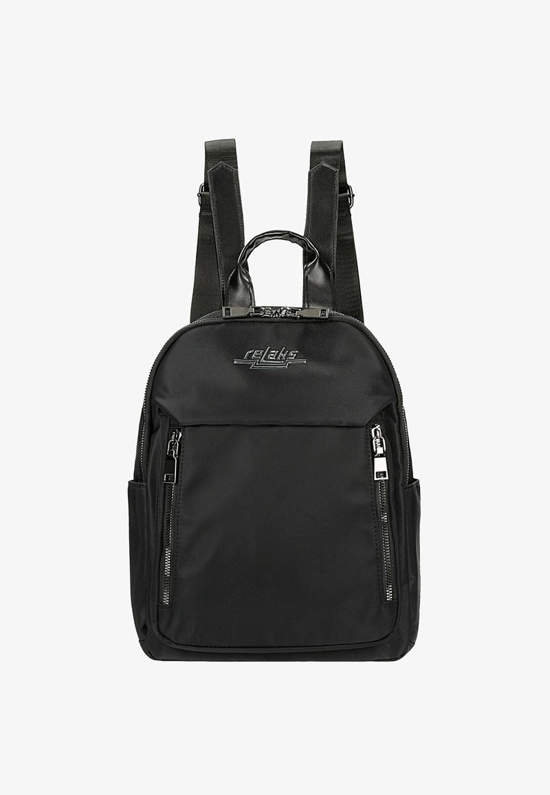 Sac à dos noir au design épuré, fabriqué en tissu durable. Il dispose d'une poignée supérieure, de bretelles réglables, de deux poches zippées à l'avant et d'un détail de logo.