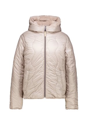Chaqueta acolchada de color beige con capucha forrada de suave piel sintética, textura lisa, cierre frontal con cremallera y puños de canalé.