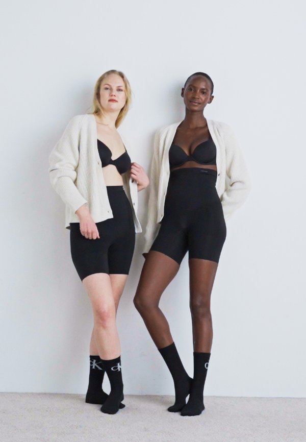 SHAPEWEAR EXTRA FIRM SEAMLESS SHORT SECURE SCULPT - Pants2