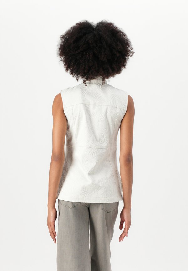 NUVOLA - Blouse - ecru2