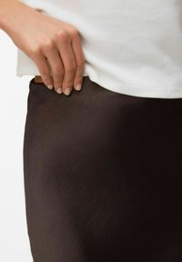 Vero Moda Maxirok - chocolate torte