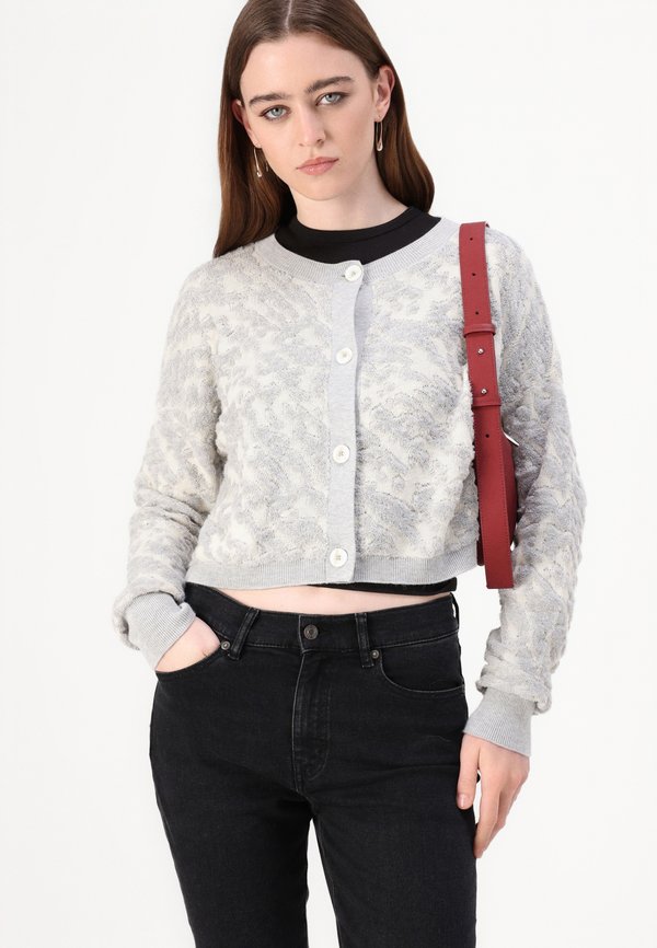 GEFLARE - Flared Jeans2