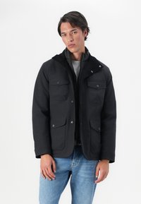 Barbour WINTER OGSTON WATERPROOF JACKET - Jachetă impermeabilă - black