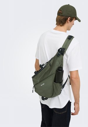 Only & Sons ONSSHOULDER BAGS - Чанта за носене през рамо - olive night