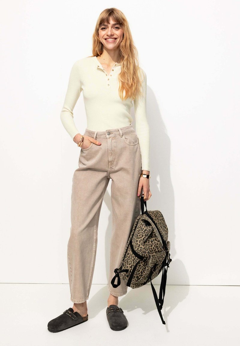 Promod Sweat à capuche ecru/écru