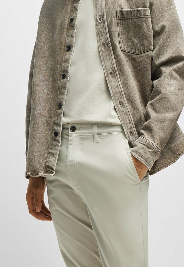 Chinos - light beige one3