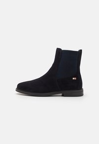 FLAG LOW CHELSEA - Botines - space blue