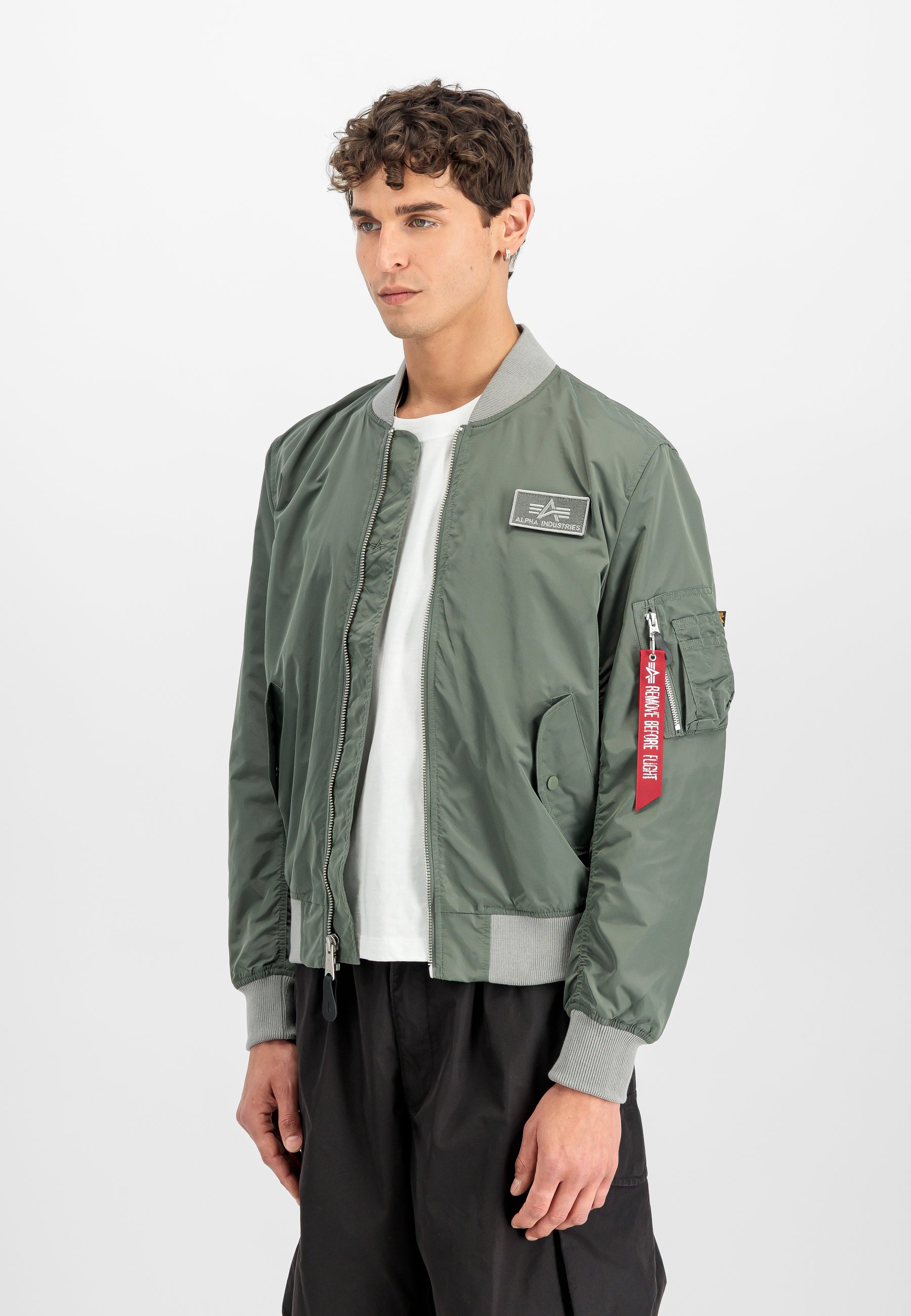 Alpha Industries MA-1 Bomber-jakk vintage green/silver