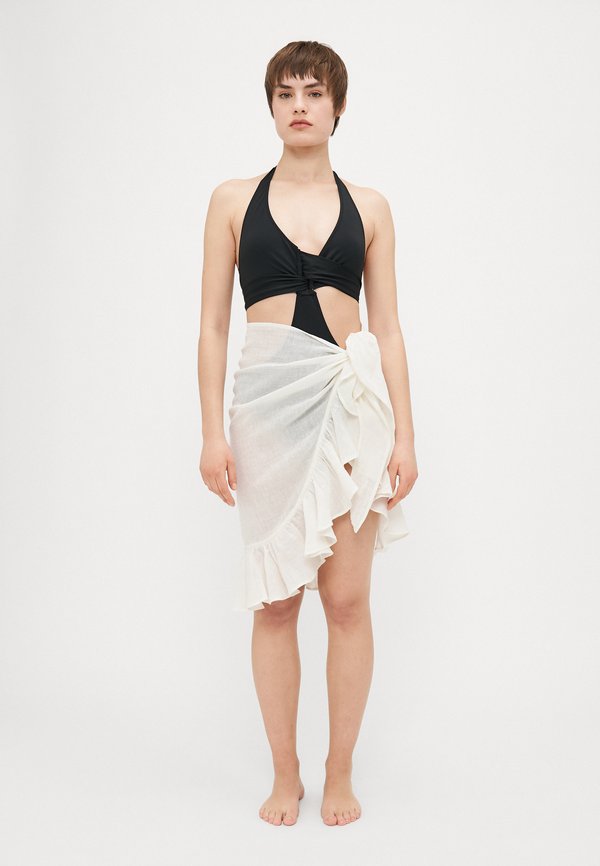 RUFFLE PAREO - Beach accessory