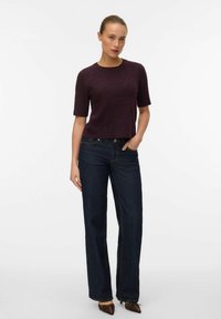 Vero Moda VMSALLY - Lihtne T-särk - winetasting