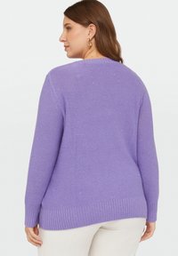 Neselectat, viola