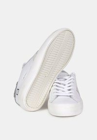 D.A.T.E. Sneakers basse - white silver