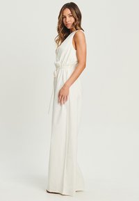 TUSSAH CHARLI  - Jumpsuit - white