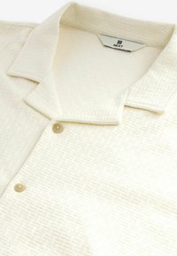 Next TEXTURED SHORT SLEEVE - Majica - white