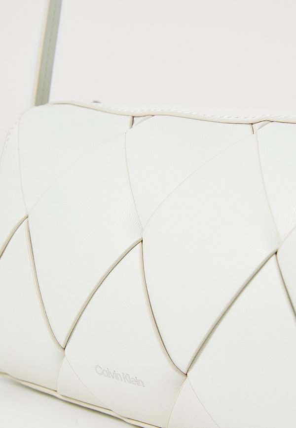 CAMERA BAG - Cross body bag - chalk3