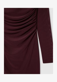 Non selezionato, prugna