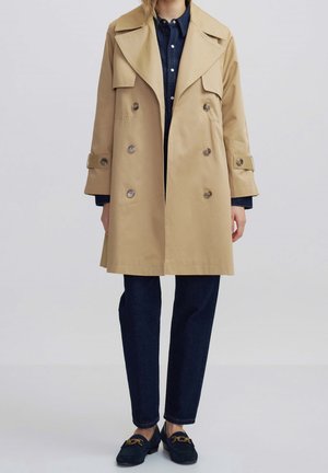 Trench - brown