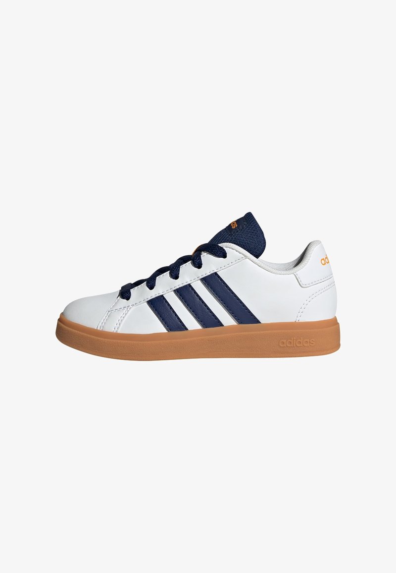 adidas Sportswear GRAND COURT 2.0 - Träningsskor - cloud white dark blue gum