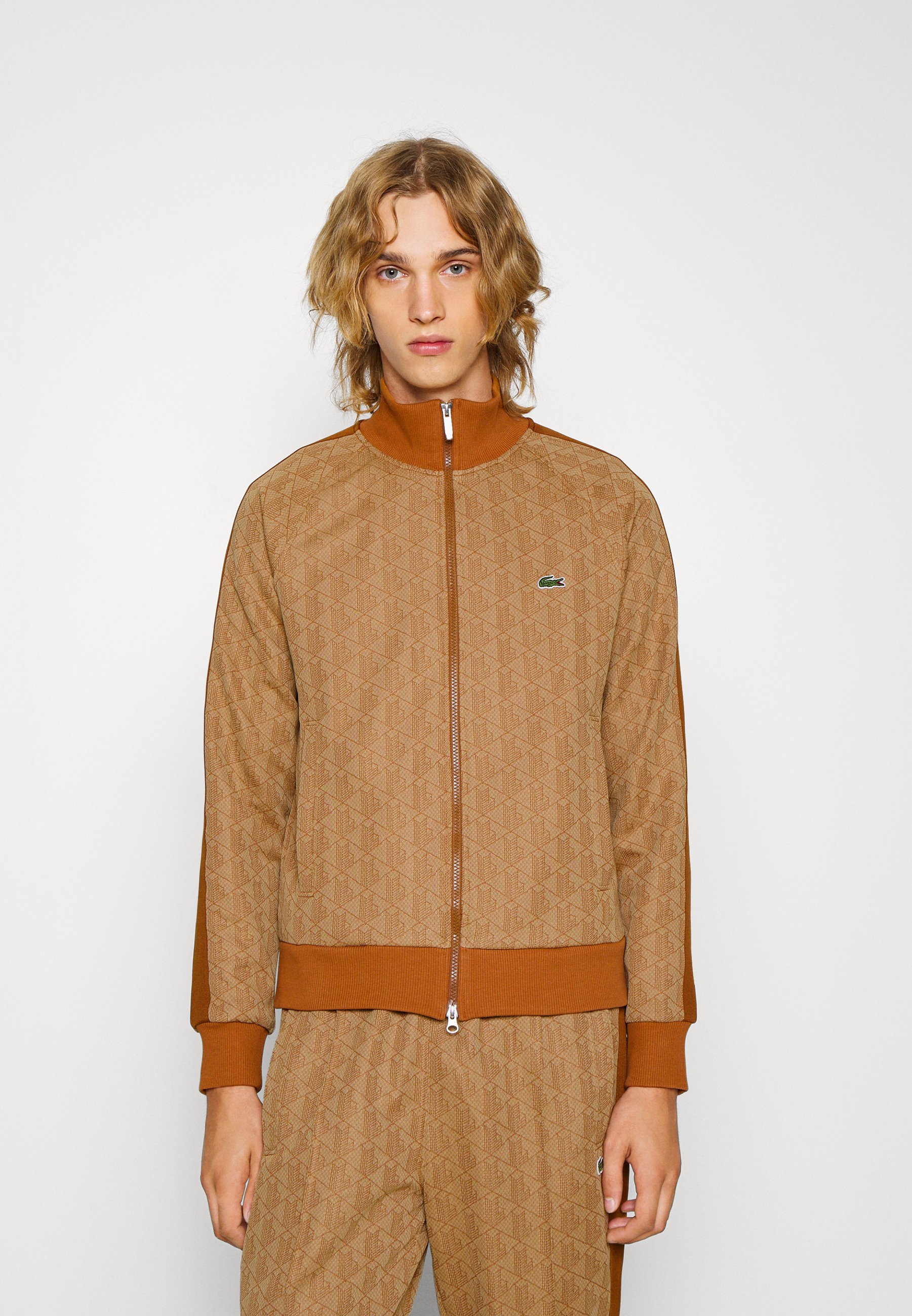 ensemble lacoste marron