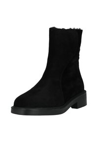 Bota de tobillo de ante negro con una textura lisa, punta redondeada, costuras laterales sutiles y un tacón bajo y grueso. Sin marcas o adornos visibles.