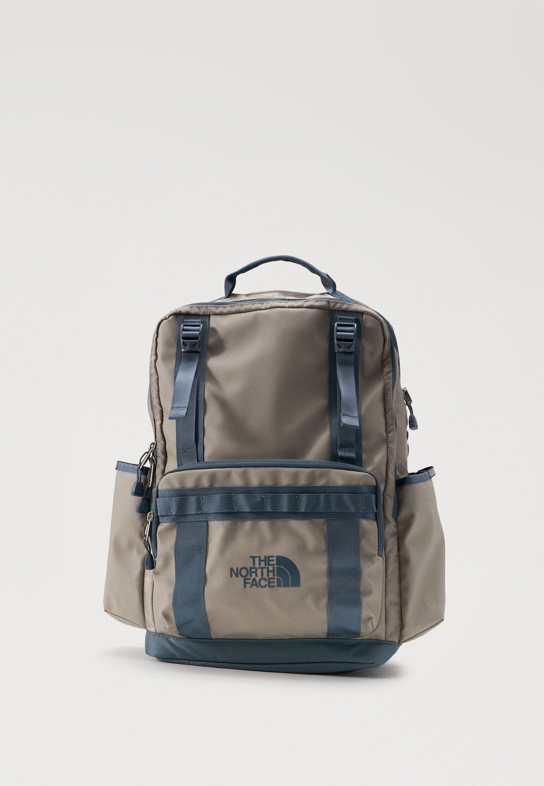 osprey daylite 13l rucksack The Osprey Daylite is NEW Cotopaxi Luzon Eighteen Prints-Grid General Style:Full Leather