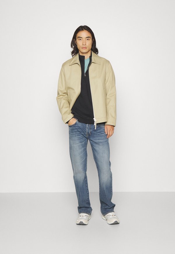 RODEN - Straight leg jeans - rainie wash2