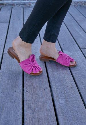 Mules - pink