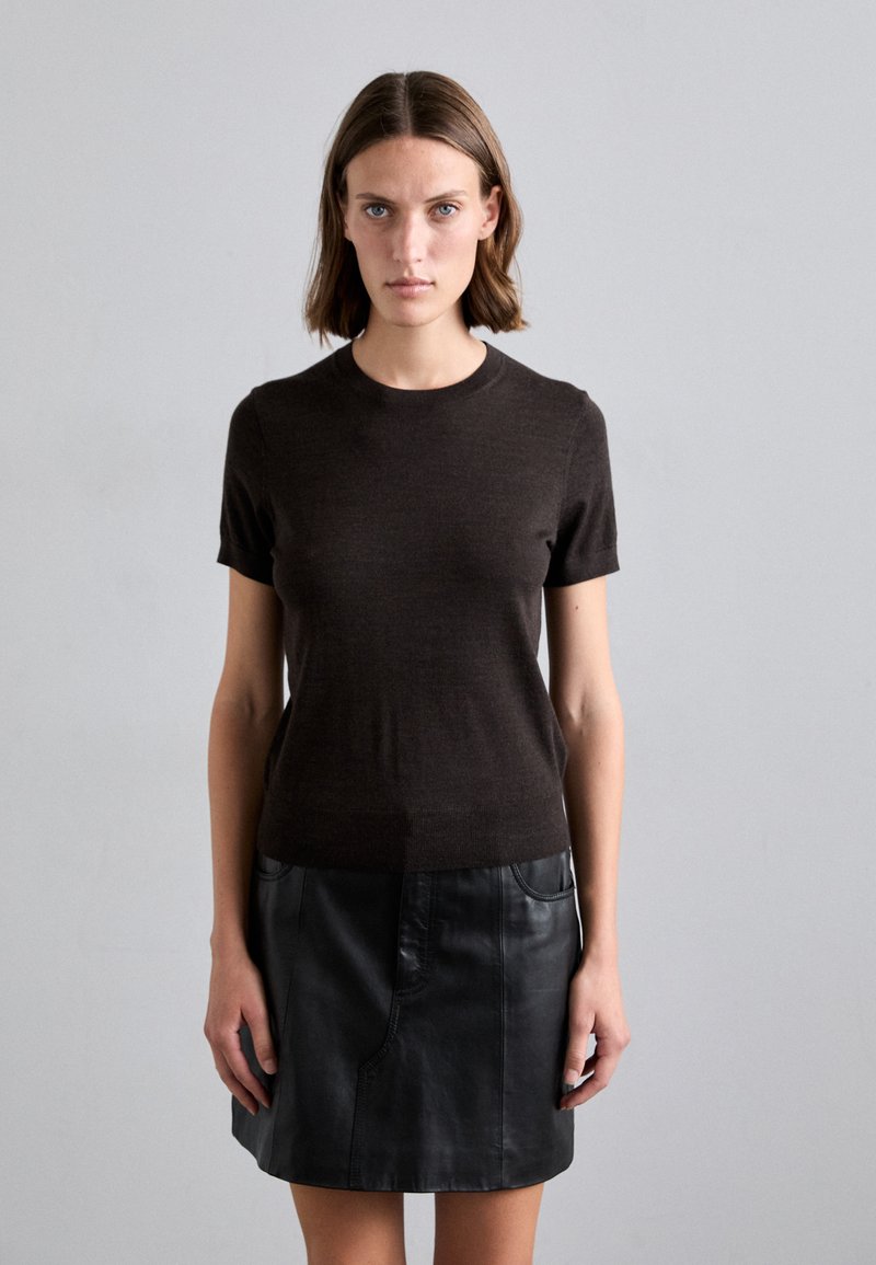 Theory TEE - T-shirts print - mink