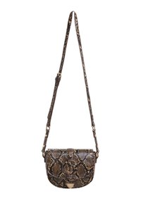 Borsa a tracolla in pelle di serpente marrone con patta arrotondata, hardware in tonalità oro e tracolla caratterizzata da un design a fantasia.