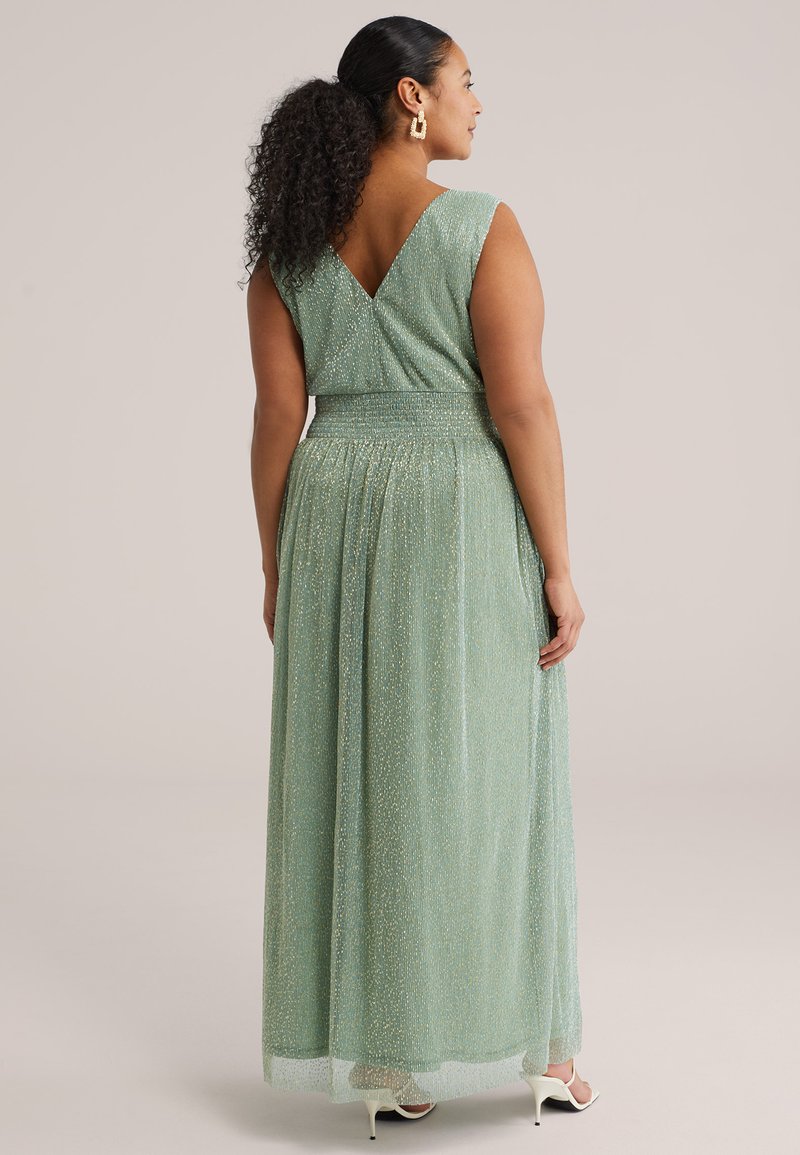 plus size pastel green dress Plus Size Lesleyanne Midi Dress- Green 1X / Green at Curvy Sense