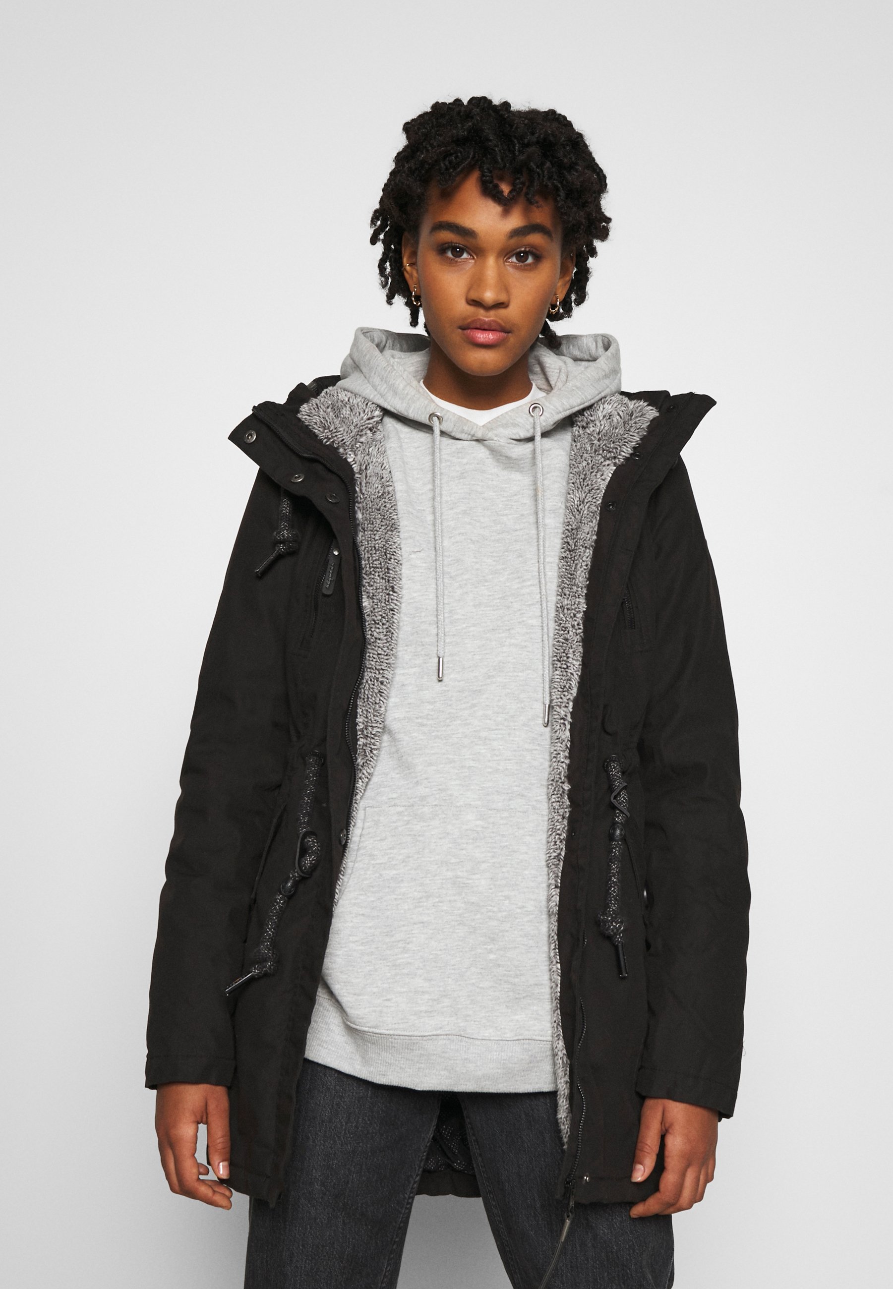Parkas | Dam | Köp damparkas online på Zalando.se Parkas | Dam | Köp damparkas online på Zalando.se