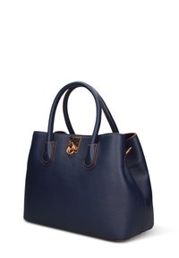 Navyblauwe handtas van getextureerd leer met goudkleurige hardware, dubbele handvatten en een elegante sluiting met slot. Heeft een gestructureerd ontwerp.