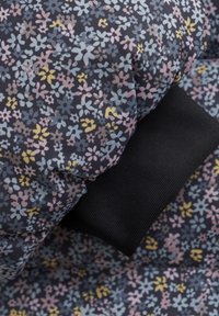 Color Kids QUILT ALL OVER - Vinterjacka - phantom