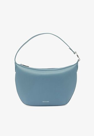 Hellblaue Lederschultertasche mit einem Riemen, gebogenem oberen Reißverschluss und kleinem Trussardi-Logo auf der Vorderseite.